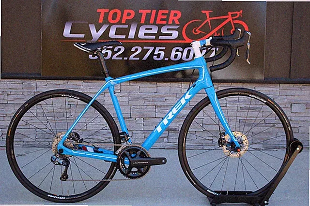 56 cm - 2016 Trek Domane 6.9 Disc- Ultegra Di2- 18lbs- $8k Retail - INV 923